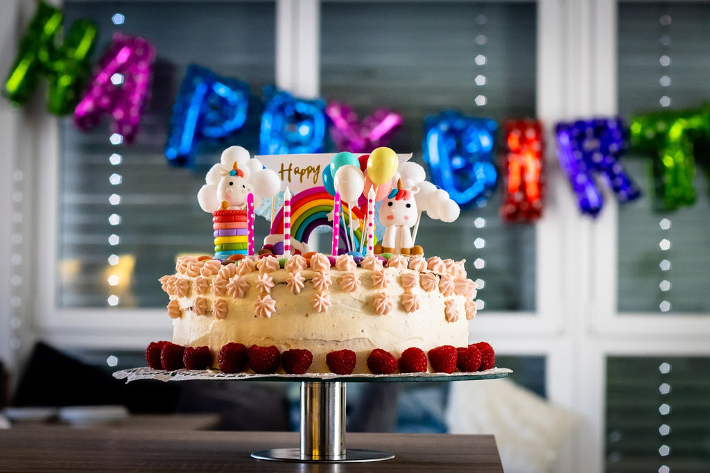 Fêter un anniversaire : déco, activités et petits cadeaux ! 🎈 