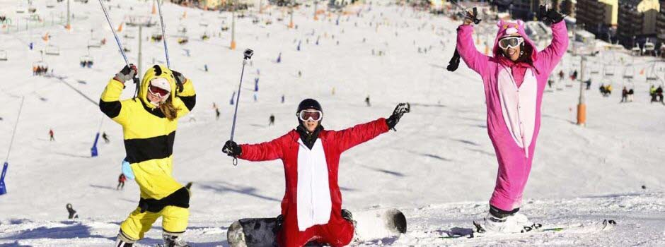 Pourquoi skier avec un pyjama licorne ?