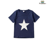 Tee shirt garçon avec une étoile bleu foncé