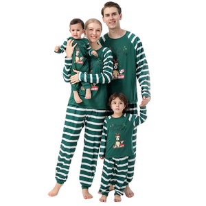 Pyjama famille blanc et vert
